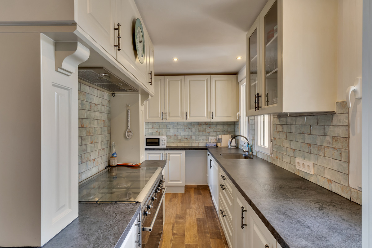 6 Bed Townhouse for sale in Lliber Costa Blanca, Alicante, Spain