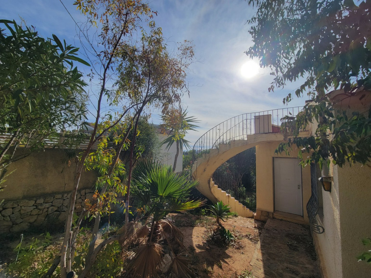 Se vende Villa - Chalet de 3 dormitorios en Costa Blanca, Alicante, España