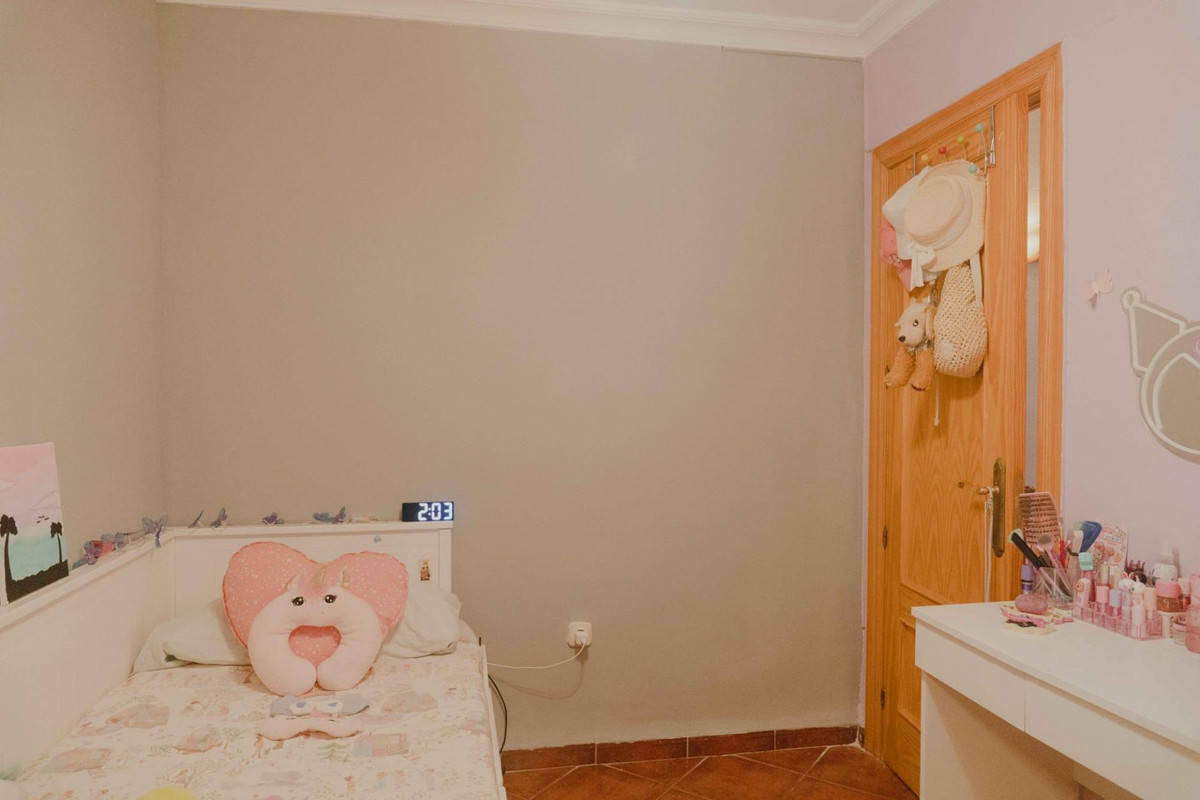 3 Bed Apartment for sale in Málaga Costa Del Sol, Málaga, Spain