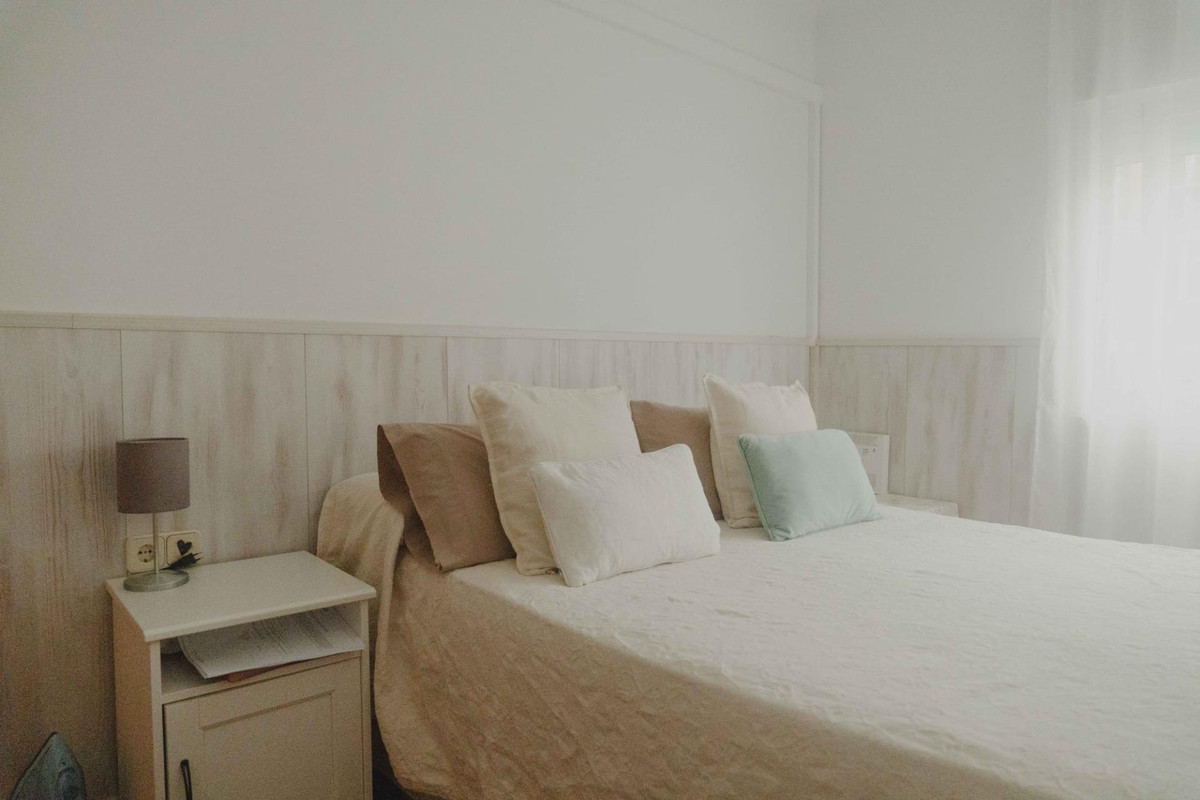 3 Bed Apartment for sale in Málaga Costa Del Sol, Málaga, Spain
