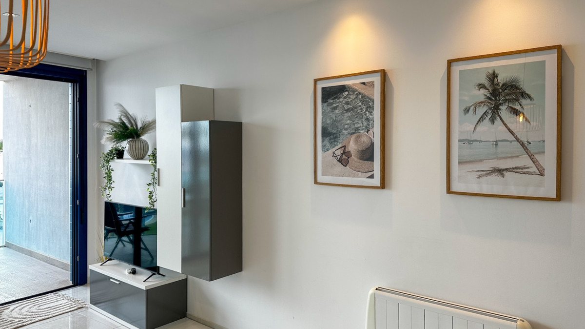 2 Bed Apartment for sale in Torrevieja Costa Blanca, Alicante, Spain