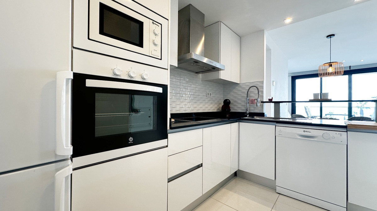 2 Bed Apartment for sale in Torrevieja Costa Blanca, Alicante, Spain