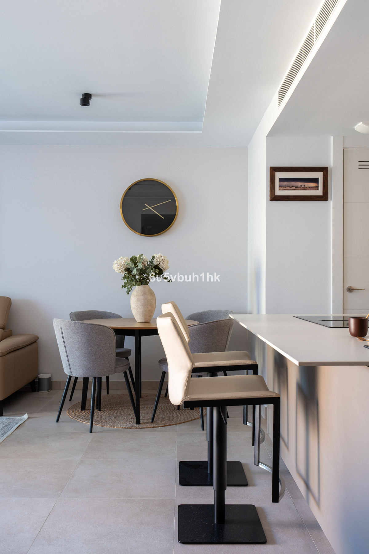 2 Bed Apartment for sale in Fuengirola Costa Del Sol, Málaga, Spain
