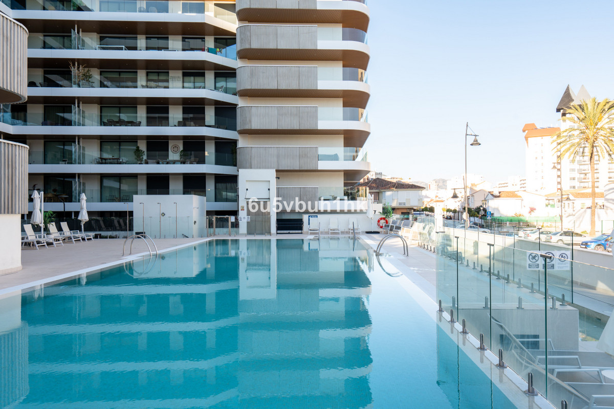 2 Bed Apartment for sale in Fuengirola Costa Del Sol, Málaga, Spain