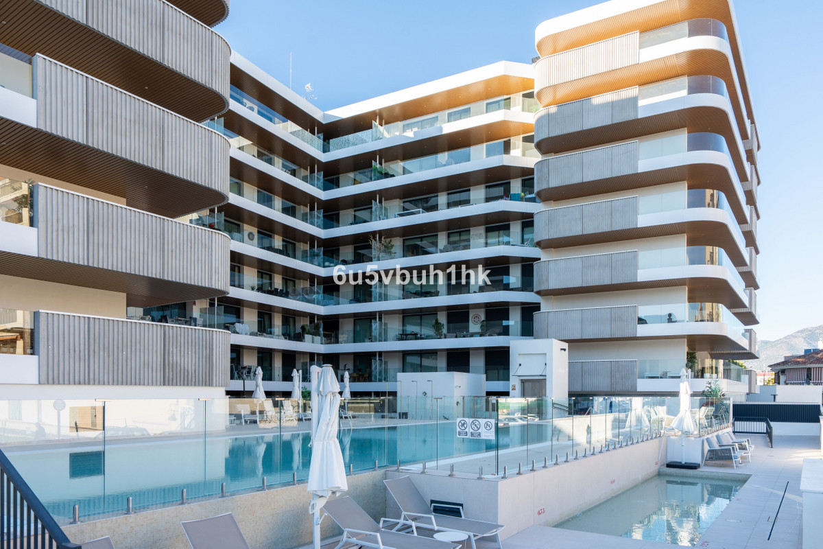 2 Bed Apartment for sale in Fuengirola Costa Del Sol, Málaga, Spain