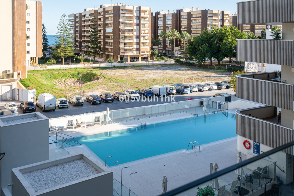 2 Bed Apartment for sale in Fuengirola Costa Del Sol, Málaga, Spain