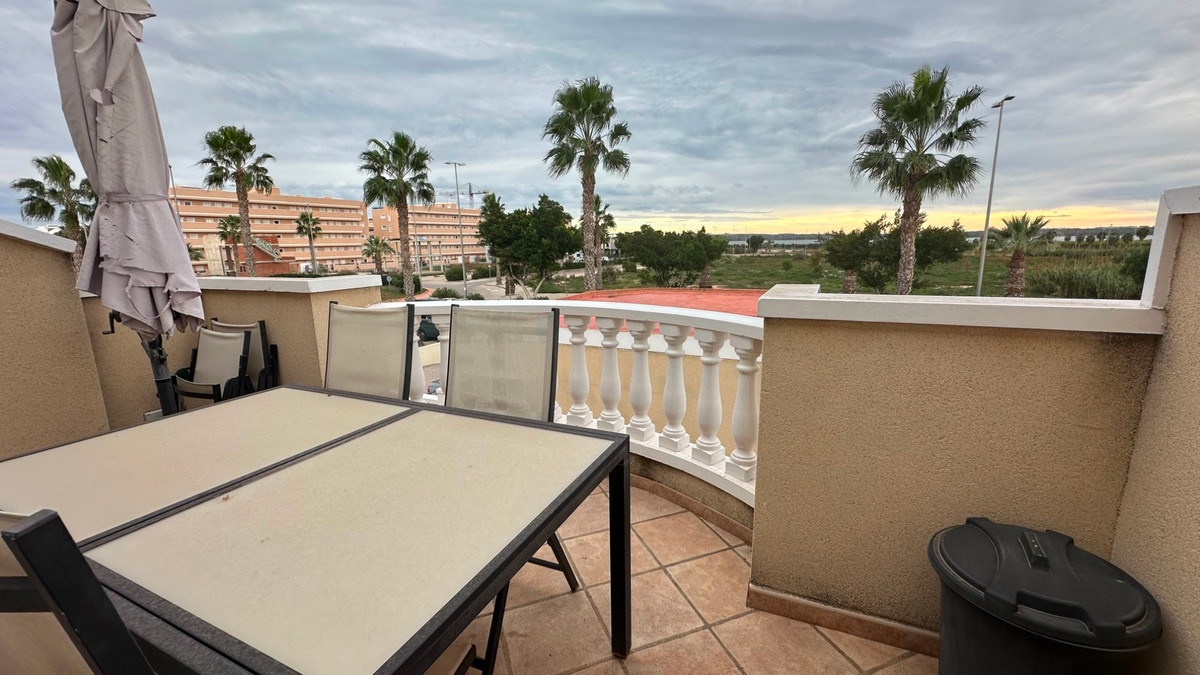 3 Bed Townhouse for sale in Urbanización El Raso Costa Blanca, Alicante, Spain