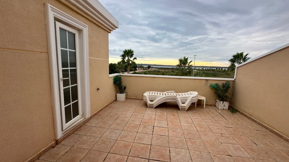3 Bed Townhouse for sale in Urbanización El Raso Costa Blanca, Alicante, Spain