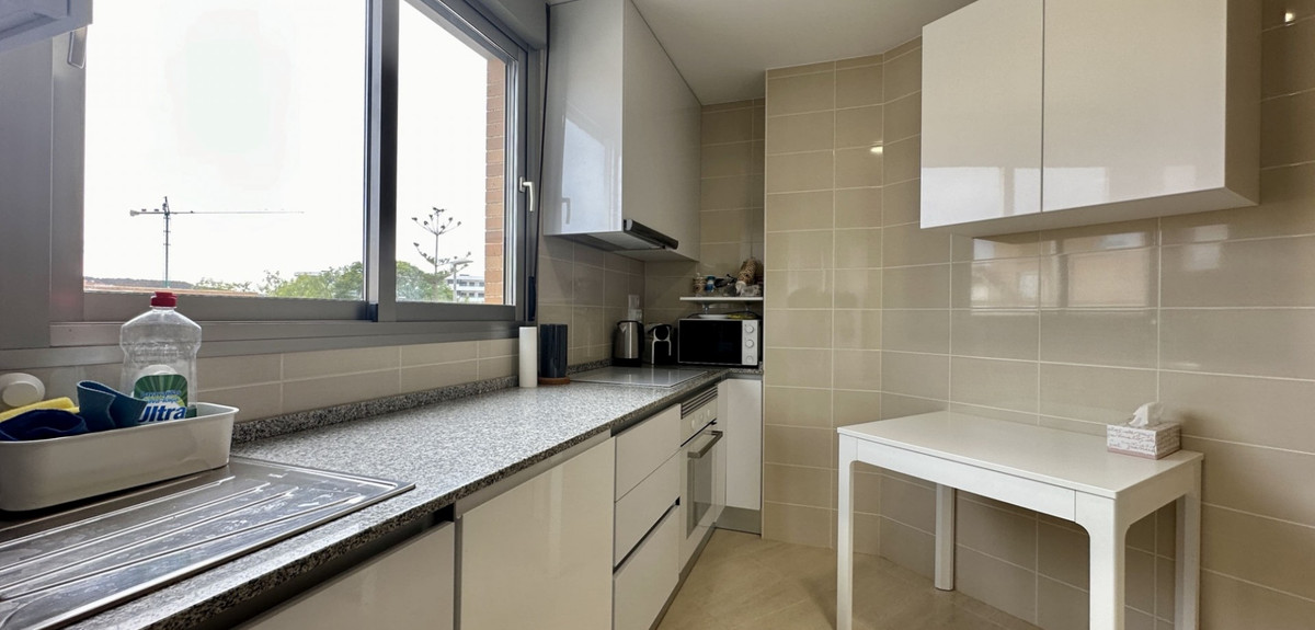 Se vende Apartamento Planta Media de 3 dormitorios en Costa Blanca, Alicante, España