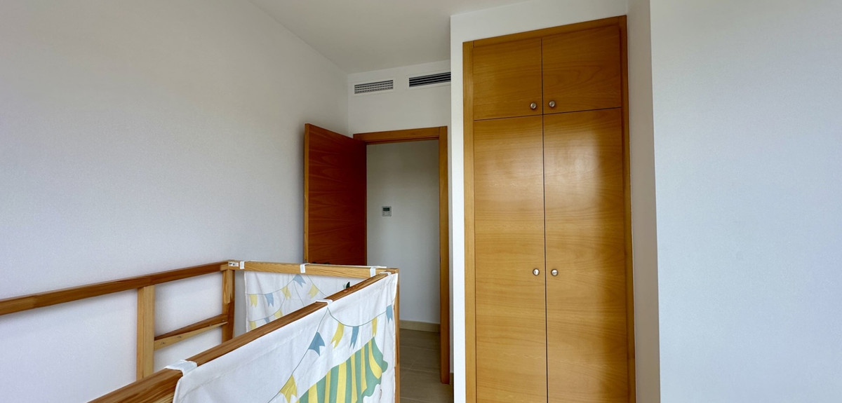 Se vende Apartamento Planta Media de 3 dormitorios en Costa Blanca, Alicante, España