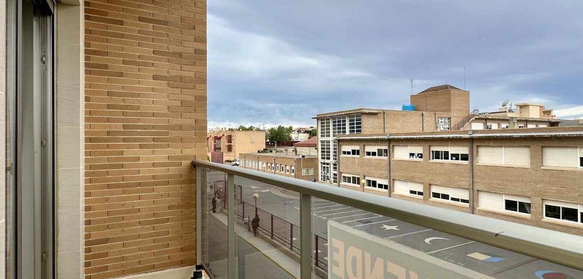 Se vende Apartamento Planta Media de 3 dormitorios en Costa Blanca, Alicante, España