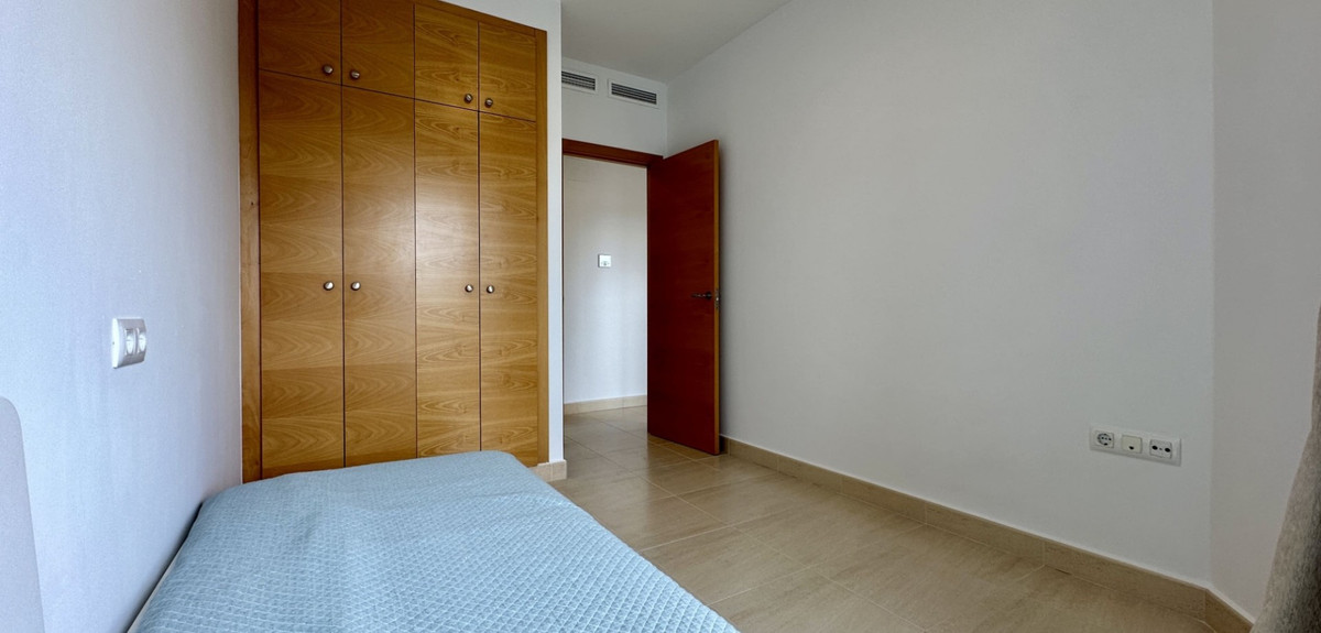 Se vende Apartamento Planta Media de 3 dormitorios en Costa Blanca, Alicante, España