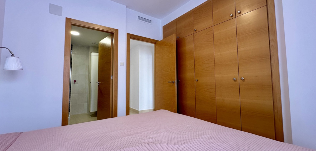 Se vende Apartamento Planta Media de 3 dormitorios en Costa Blanca, Alicante, España