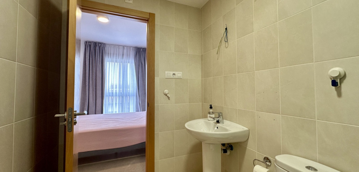 Se vende Apartamento Planta Media de 3 dormitorios en Costa Blanca, Alicante, España