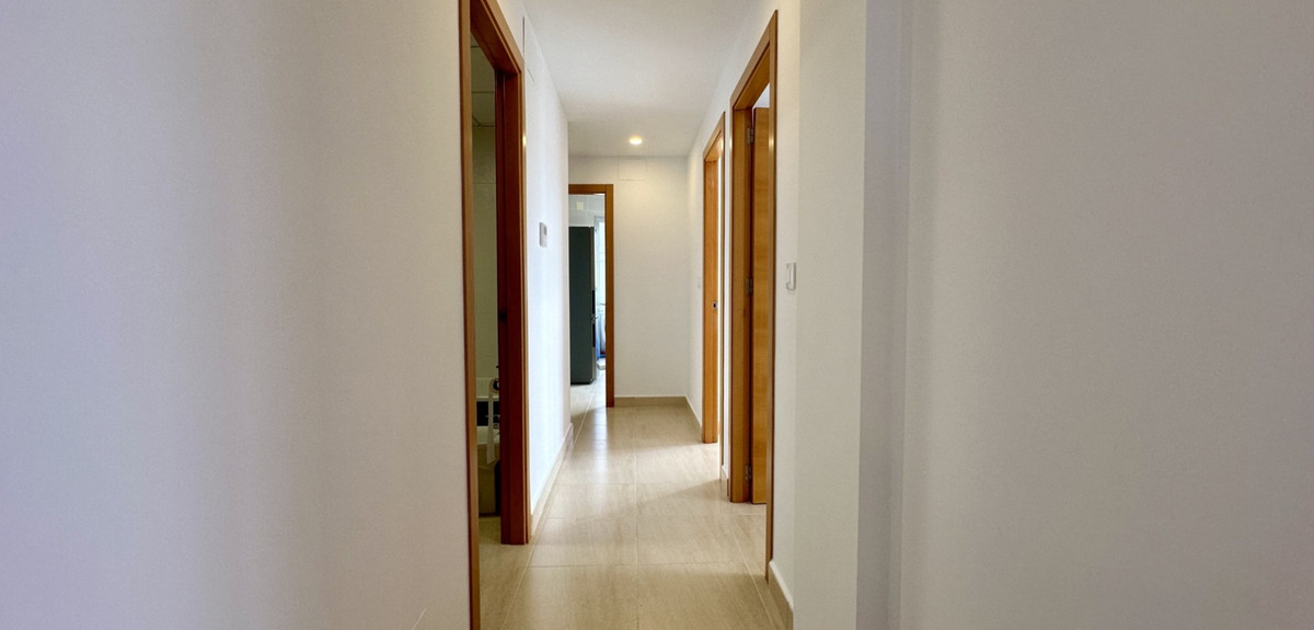 Se vende Apartamento Planta Media de 3 dormitorios en Costa Blanca, Alicante, España