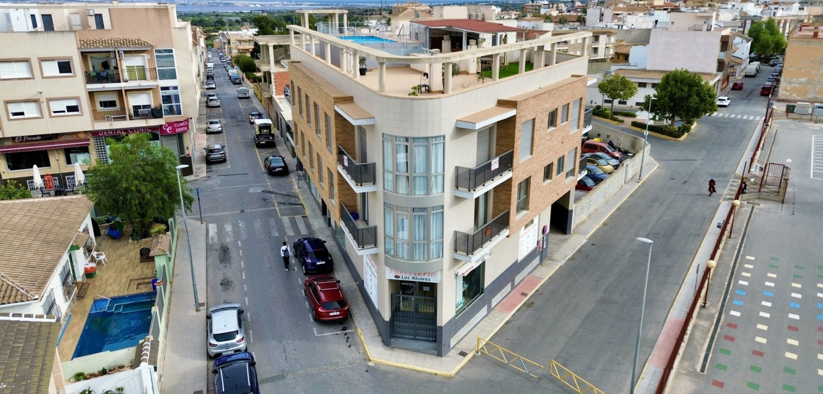 Se vende Apartamento Planta Media de 3 dormitorios en Costa Blanca, Alicante, España