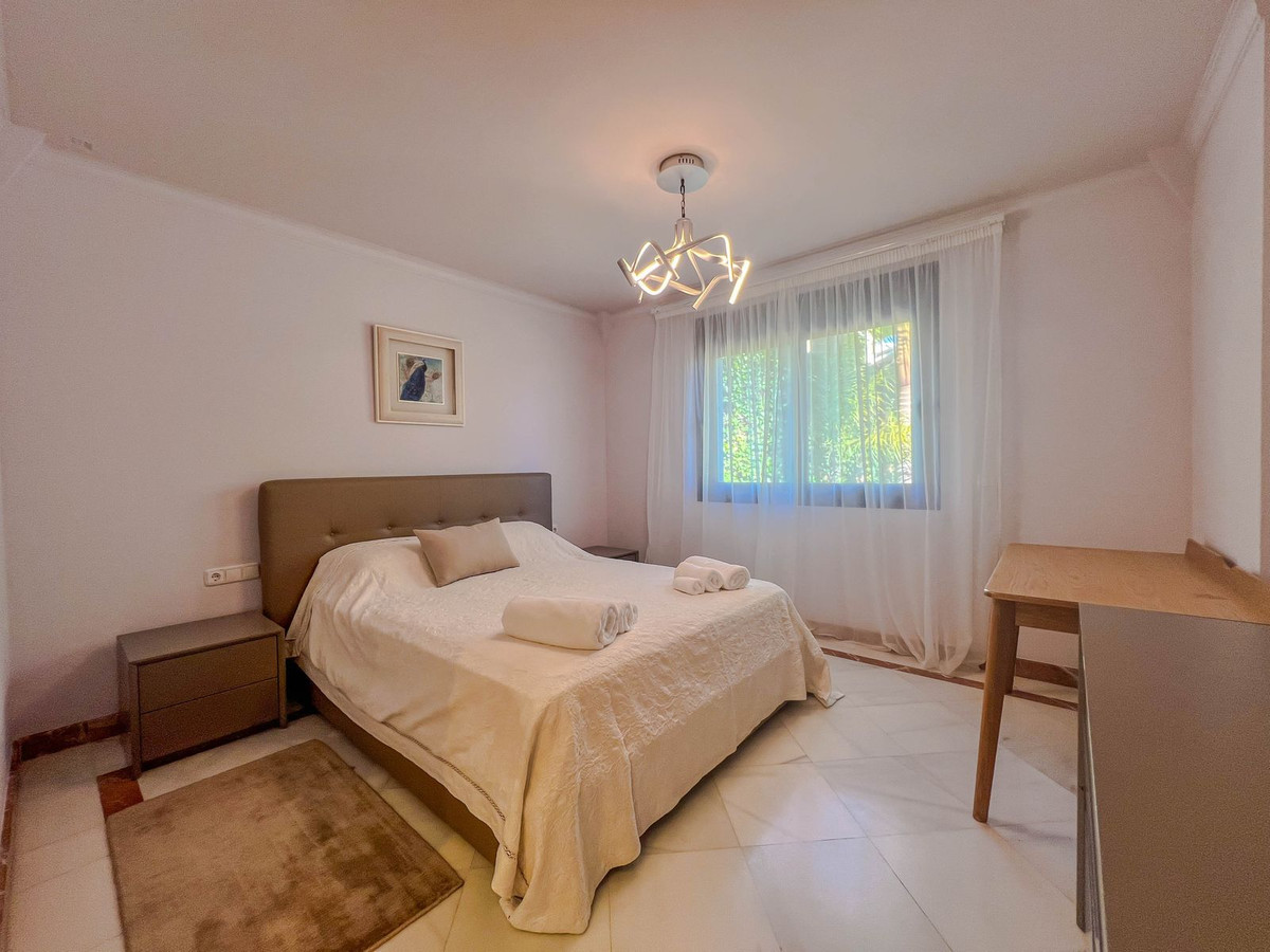 5 Bed Townhouse for sale in Los Flamingos Costa Del Sol, Málaga, Spain