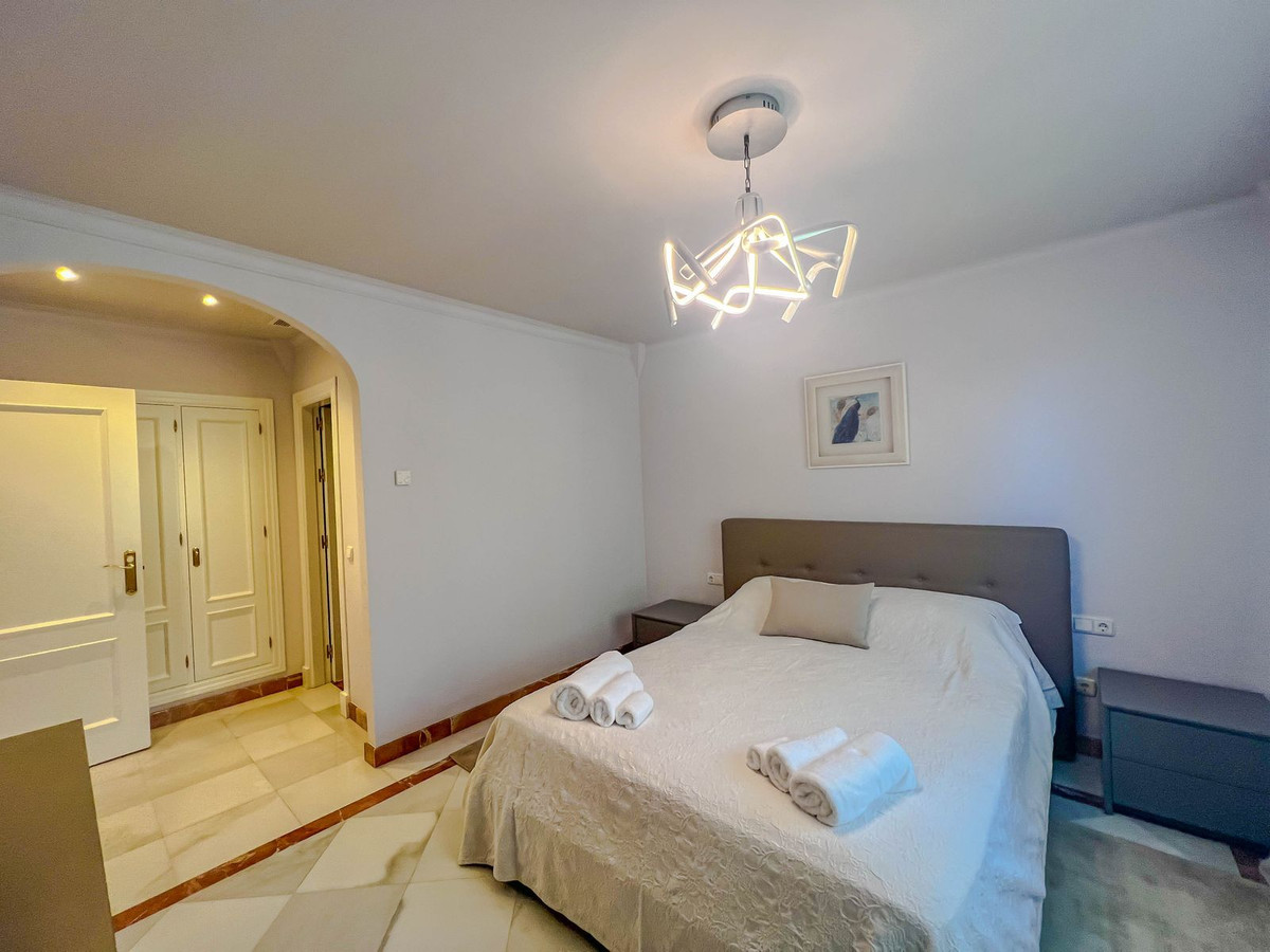 5 Bed Townhouse for sale in Los Flamingos Costa Del Sol, Málaga, Spain