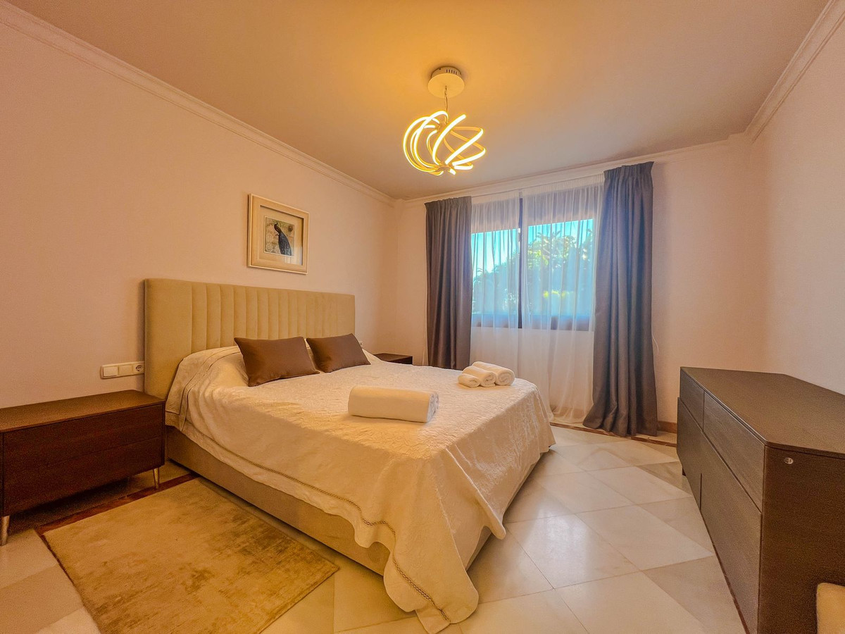 5 Bed Townhouse for sale in Los Flamingos Costa Del Sol, Málaga, Spain