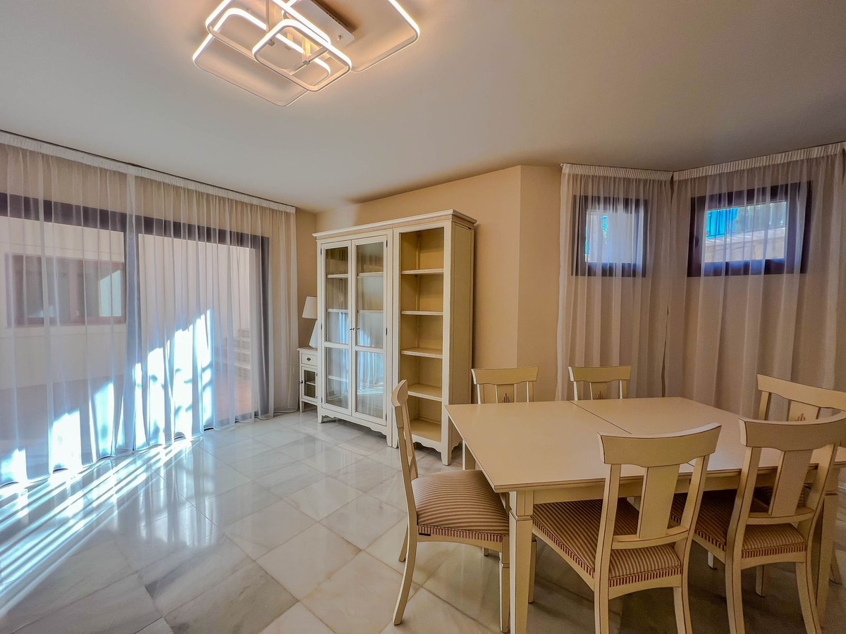 5 Bed Townhouse for sale in Los Flamingos Costa Del Sol, Málaga, Spain