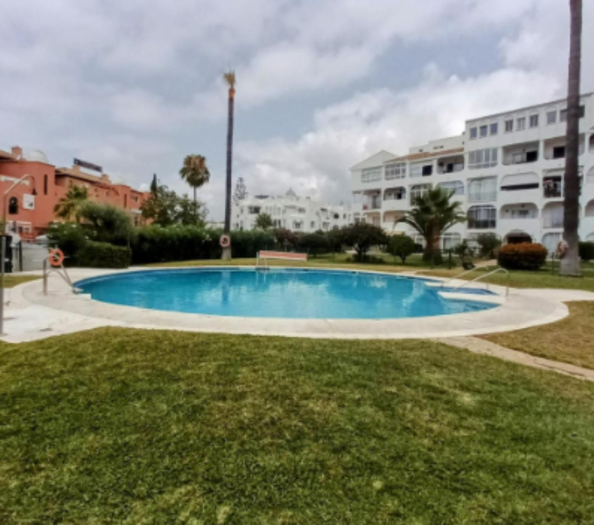 Se vende Estudio Planta Media  en Costa Del Sol, Málaga, España