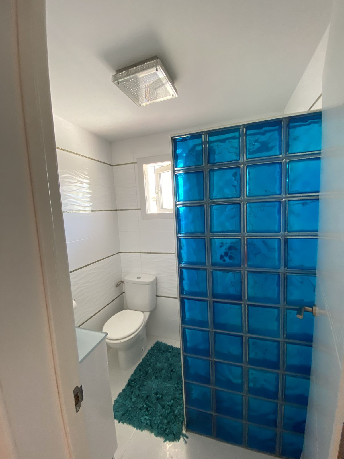 Se vende Villa - Chalet de 4 dormitorios en Costa Del Sol, Málaga, España
