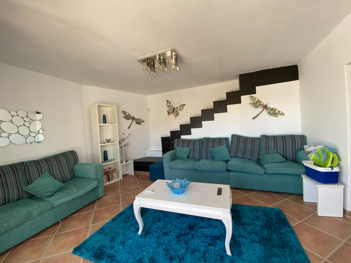 Se vende Villa - Chalet de 4 dormitorios en Costa Del Sol, Málaga, España