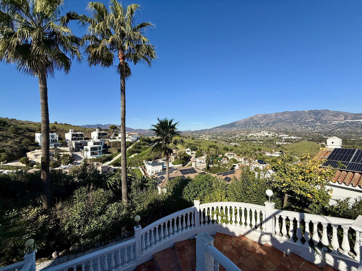 Se vende Villa - Chalet de 4 dormitorios en Costa Del Sol, Málaga, España
