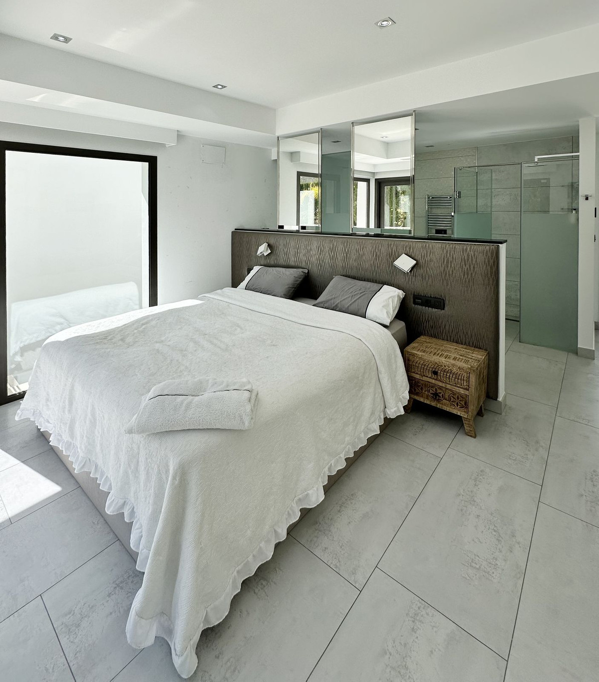 5 Bed Townhouse for sale in Javea Costa Blanca, Alicante, Spain