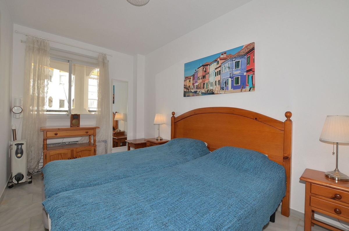 Se vende Apartamento Planta Media de 1 dormitorios en Costa Del Sol, Málaga, España