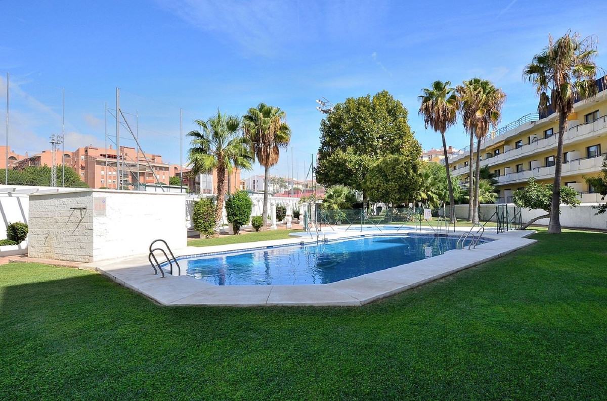 Se vende Apartamento Planta Media de 1 dormitorios en Costa Del Sol, Málaga, España