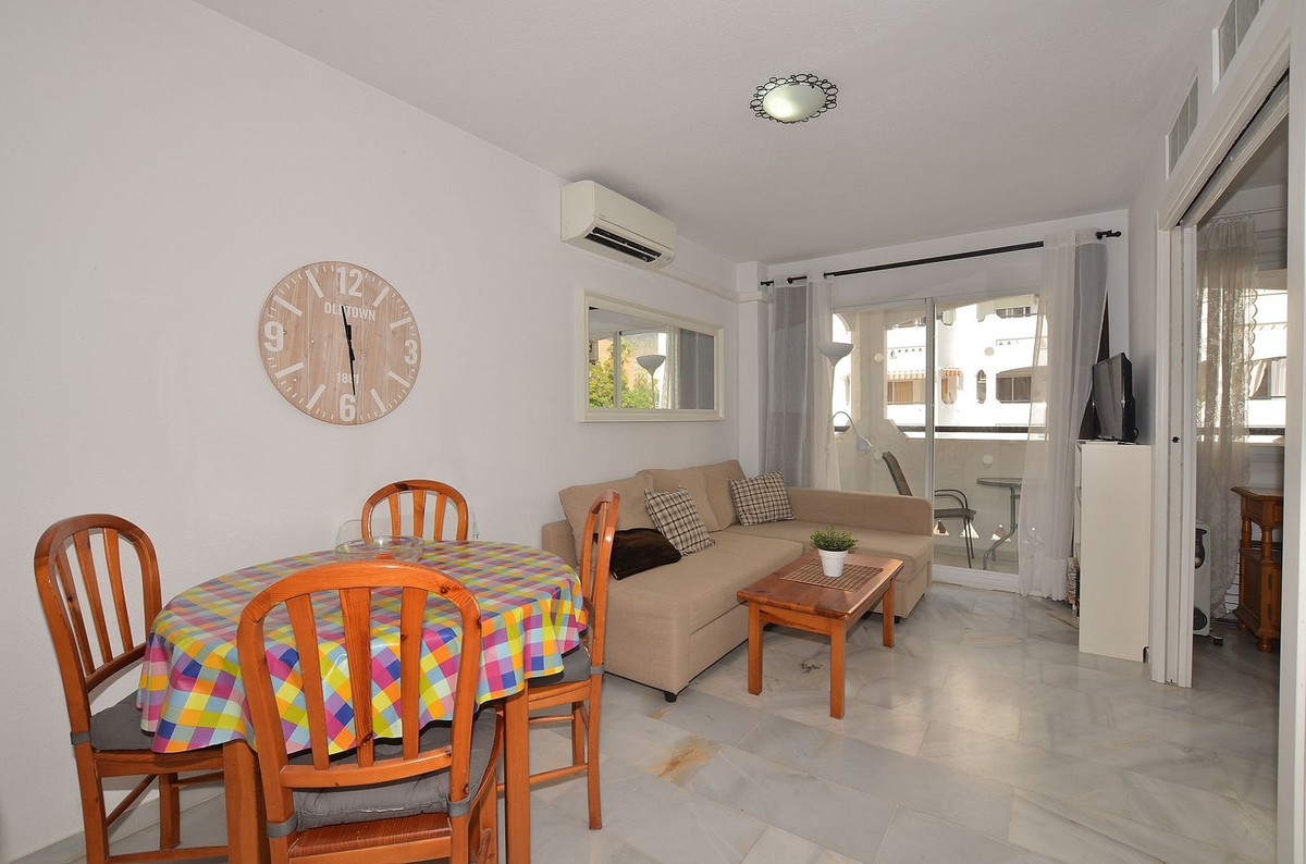 Se vende Apartamento Planta Media de 1 dormitorios en Costa Del Sol, Málaga, España