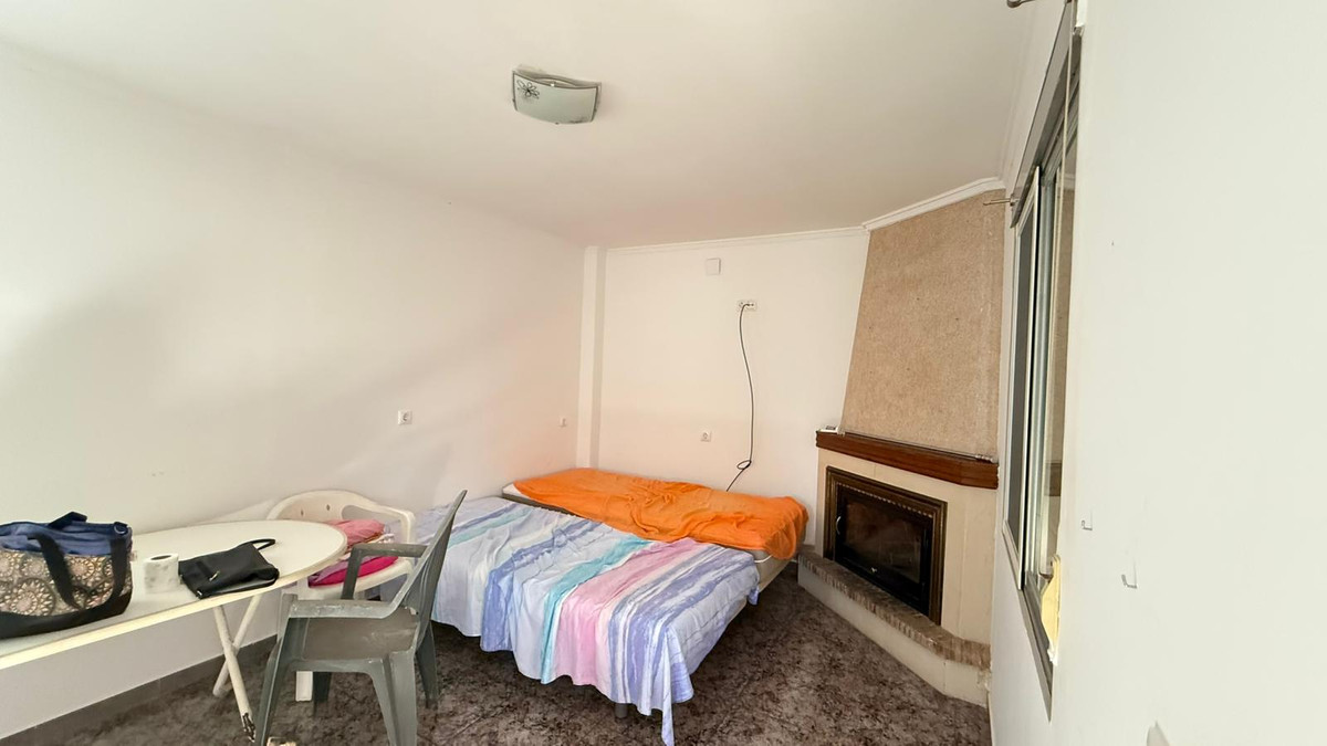 Se vende Villa - Chalet de 3 dormitorios en Costa Blanca, Alicante, España