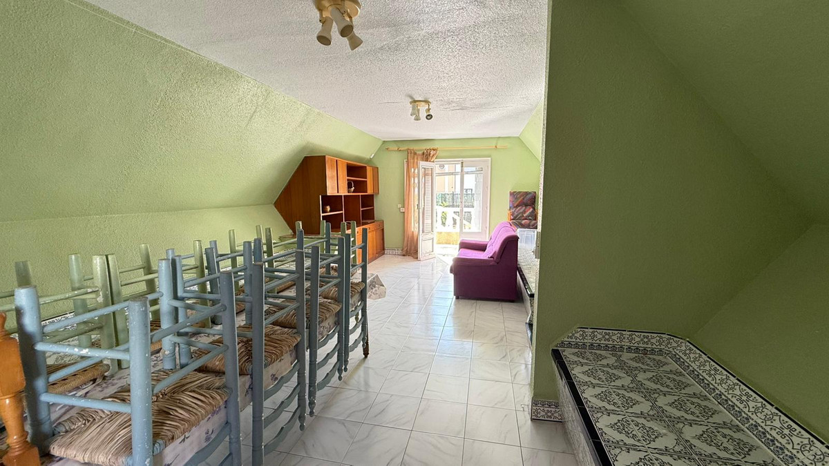 Se vende Villa - Chalet de 3 dormitorios en Costa Blanca, Alicante, España
