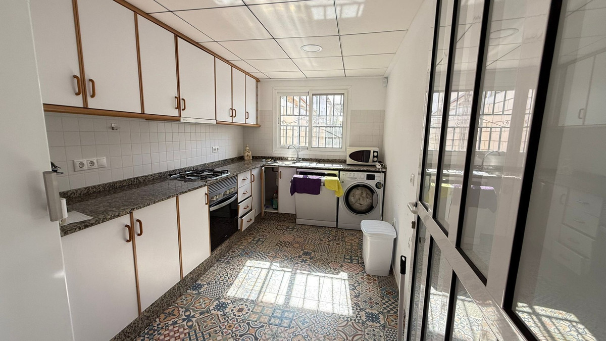 Se vende Villa - Chalet de 3 dormitorios en Costa Blanca, Alicante, España