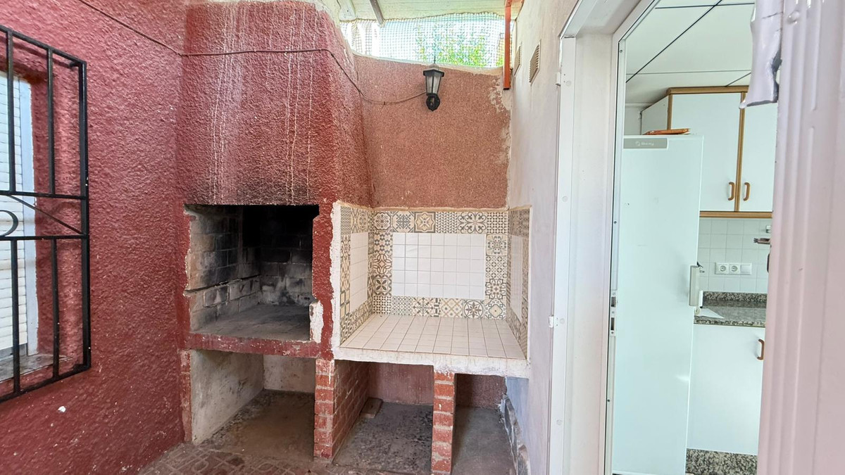Se vende Villa - Chalet de 3 dormitorios en Costa Blanca, Alicante, España