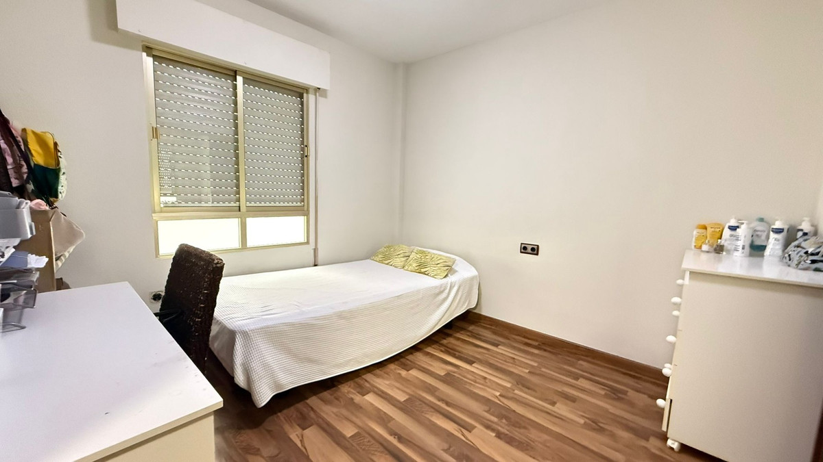 Se vende Apartamento Planta Baja de 3 dormitorios en Costa Blanca, Alicante, España