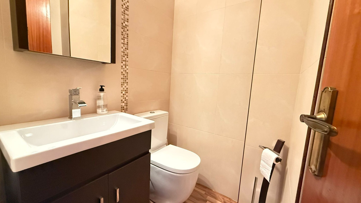 Se vende Apartamento Planta Baja de 3 dormitorios en Costa Blanca, Alicante, España