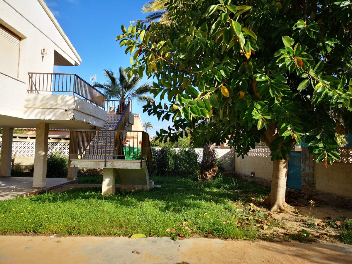 7 Bed Townhouse for sale in La Zenia Costa Blanca, Alicante, Spain