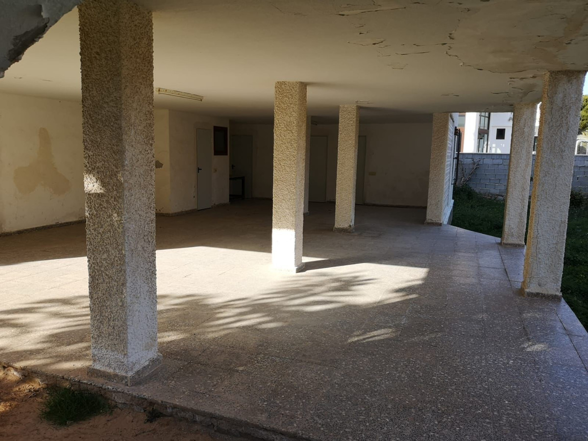 7 Bed Townhouse for sale in La Zenia Costa Blanca, Alicante, Spain