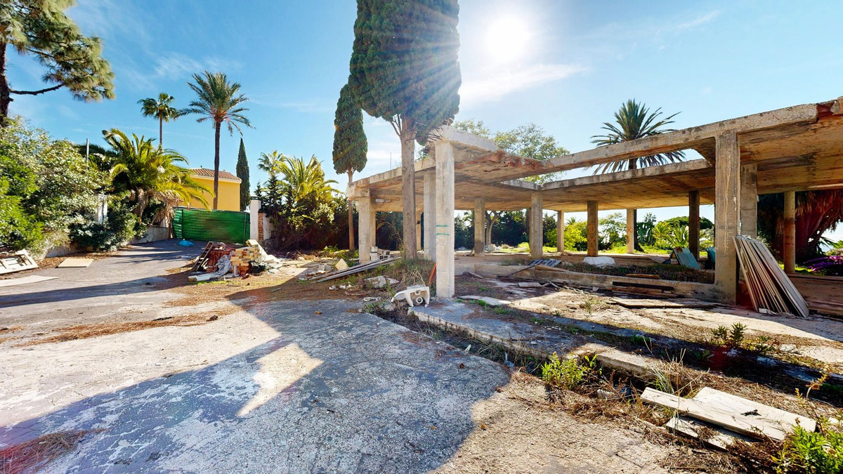 Se vende Villa - Chalet de 7 dormitorios en Costa Del Sol, Málaga, España