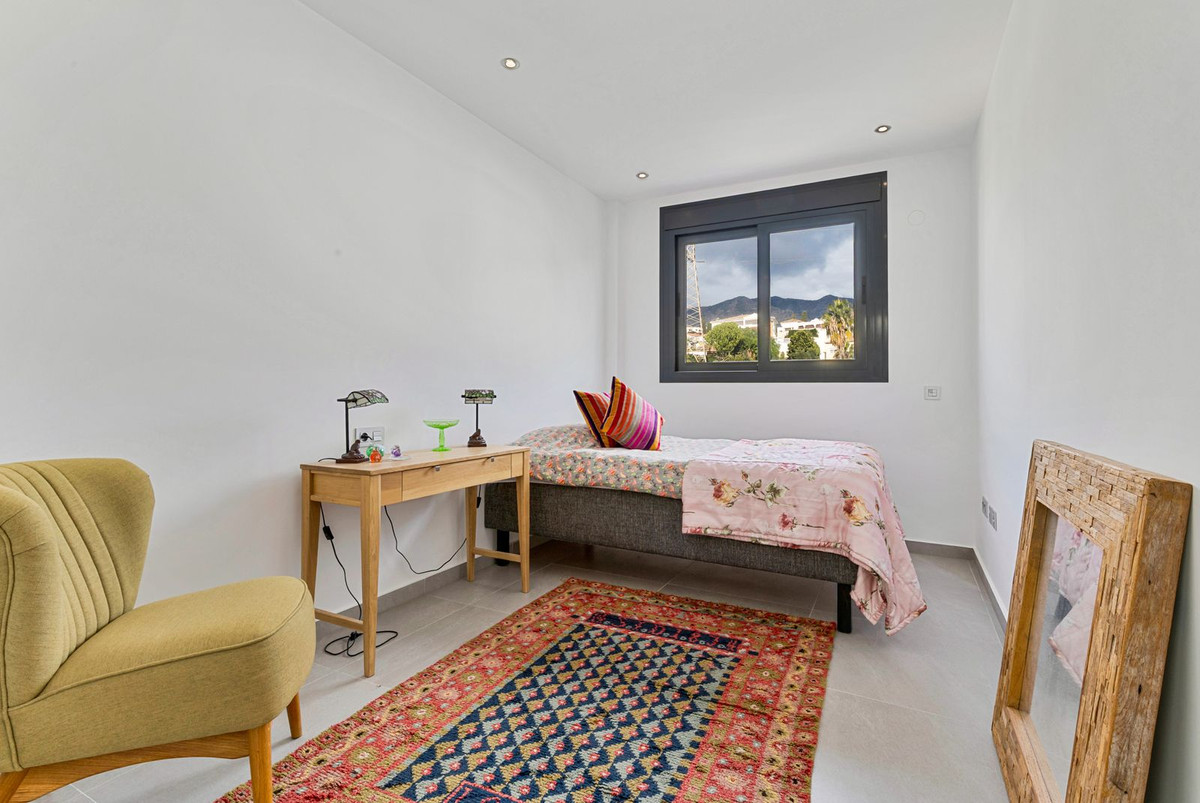 3 Bed Townhouse for sale in Torreblanca Costa Del Sol, Málaga, Spain