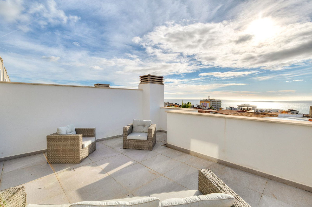 3 Bed Townhouse for sale in Torreblanca Costa Del Sol, Málaga, Spain