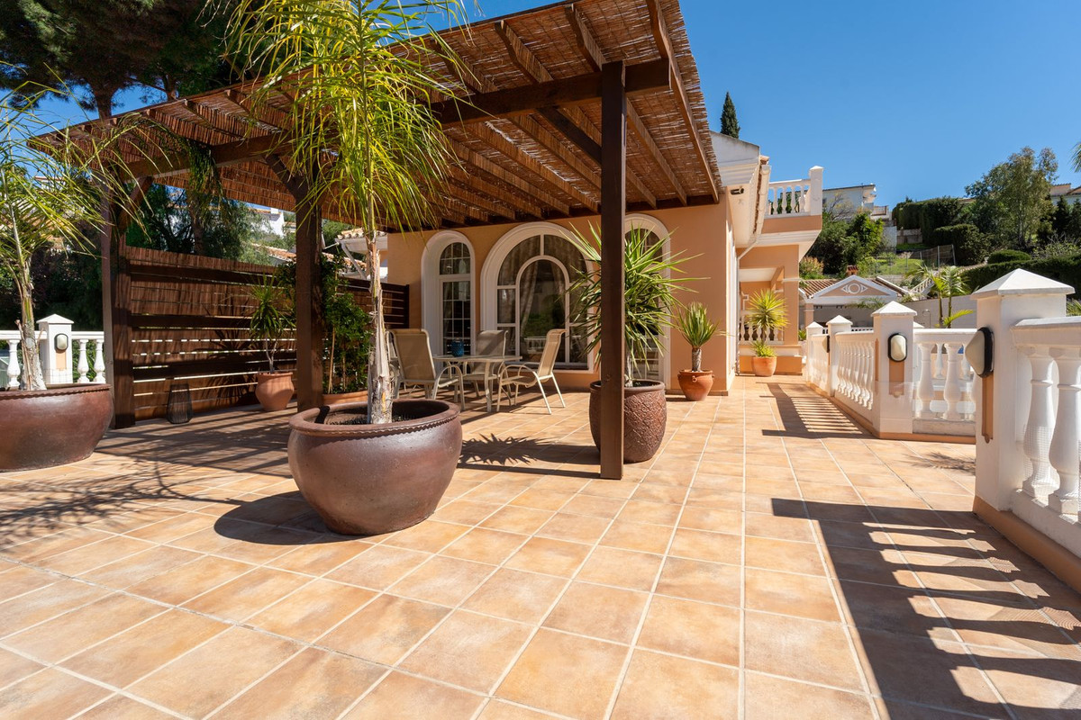 5 Bed Townhouse for sale in Mijas Costa Costa Del Sol, Málaga, Spain