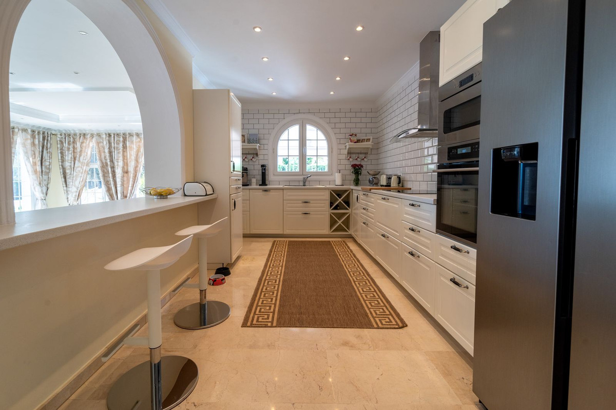 5 Bed Townhouse for sale in Mijas Costa Costa Del Sol, Málaga, Spain