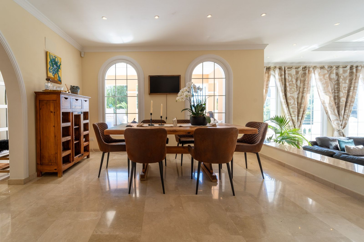 5 Bed Townhouse for sale in Mijas Costa Costa Del Sol, Málaga, Spain