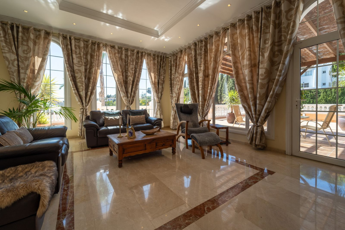 5 Bed Townhouse for sale in Mijas Costa Costa Del Sol, Málaga, Spain