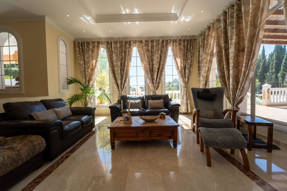 5 Bed Townhouse for sale in Mijas Costa Costa Del Sol, Málaga, Spain