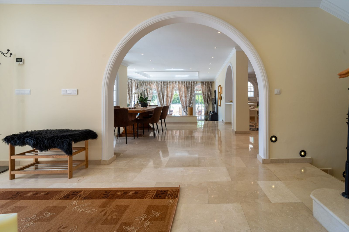 5 Bed Townhouse for sale in Mijas Costa Costa Del Sol, Málaga, Spain