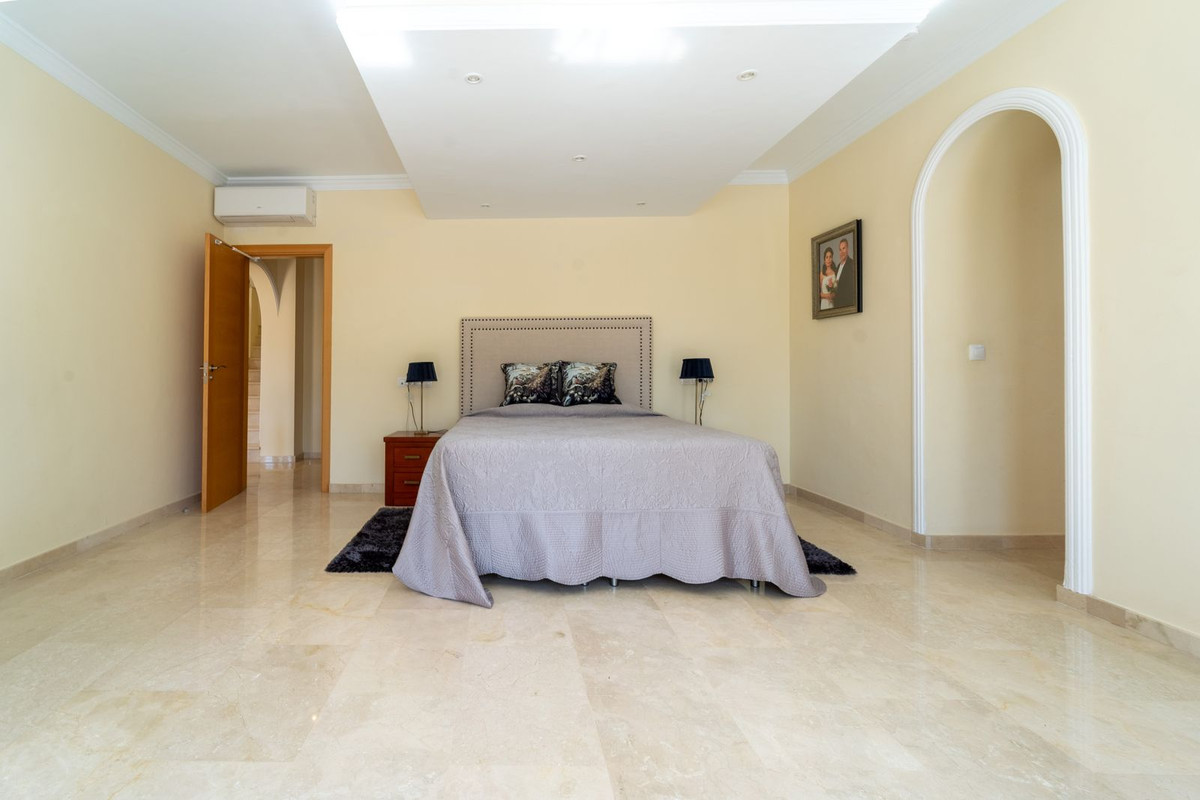 5 Bed Townhouse for sale in Mijas Costa Costa Del Sol, Málaga, Spain